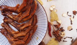 鸭爪爪加工爆料视频大全,揭秘视频大全中的美味制作过程